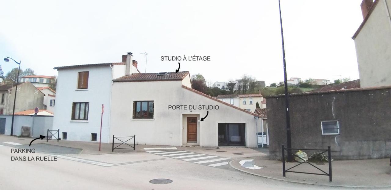 Studio A 10Min Du Puy Du Fou - Bords De Sevre サン・ローラン・シュル・セーヴル エクステリア 写真